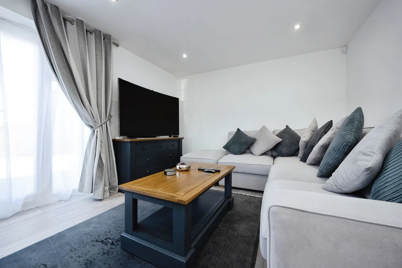 Perch Mews, Biddenham, MK40, photo 4