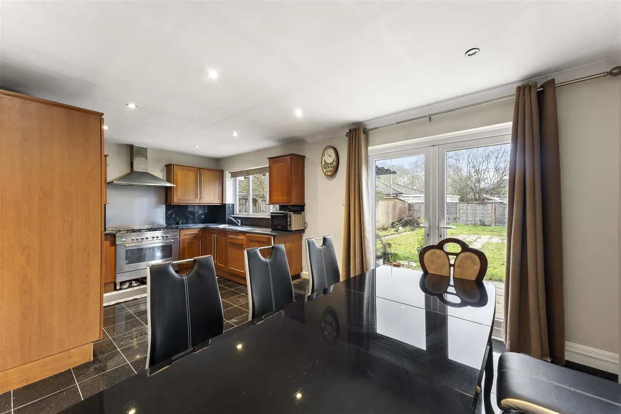 Amberside Close, Isleworth, photo 5