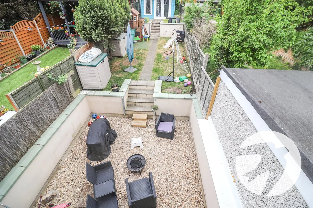 Collindale Avenue, Erith, DA8, photo 12