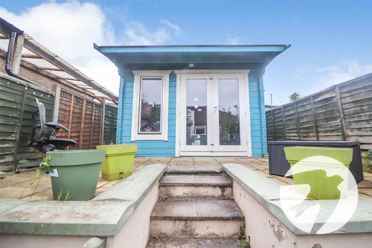 Collindale Avenue, Erith, DA8, photo 15