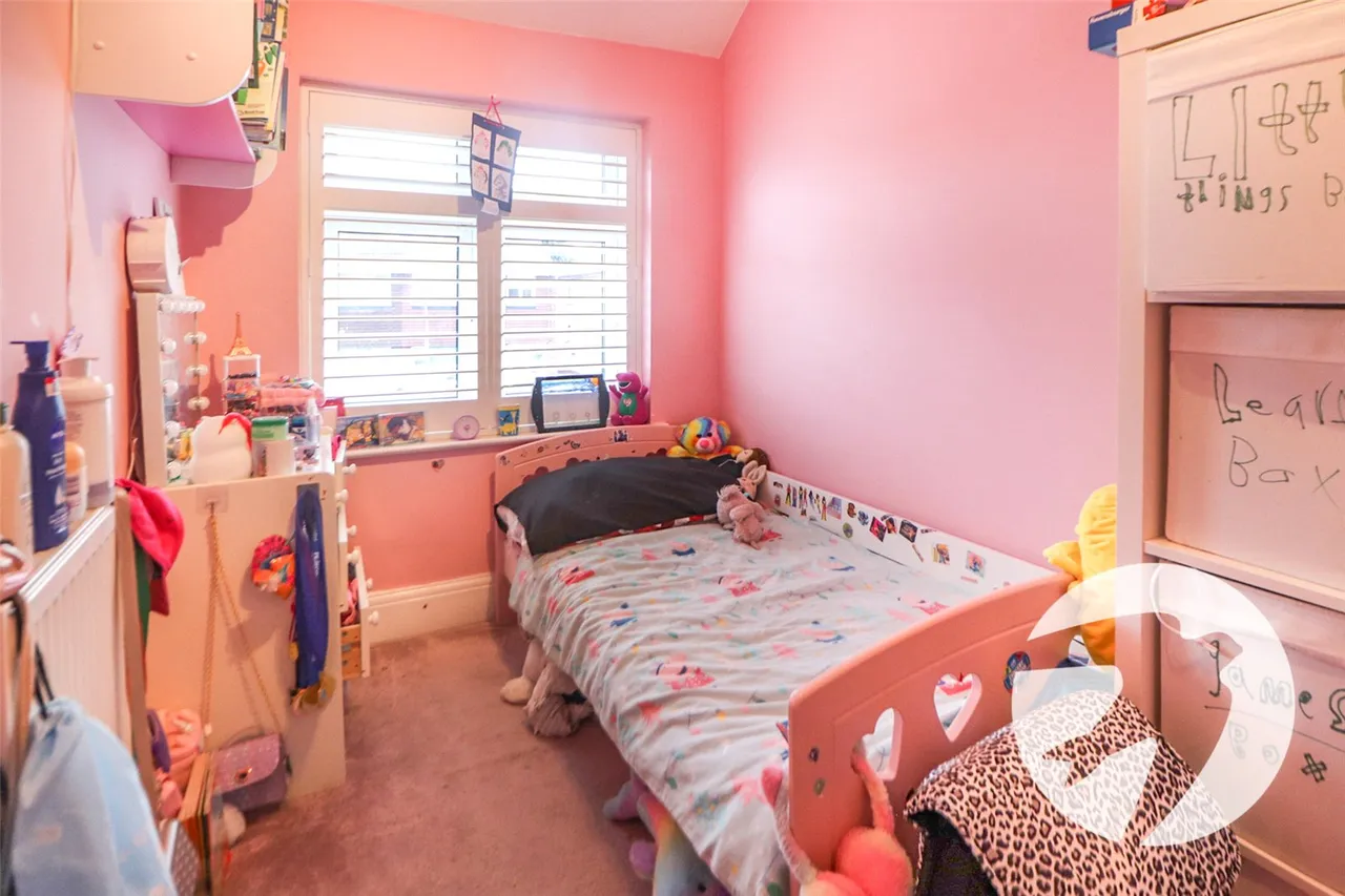 Collindale Avenue, Erith, DA8, photo 9