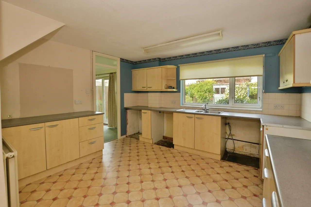 Bybrook Road, Kennington, TN24, photo 4