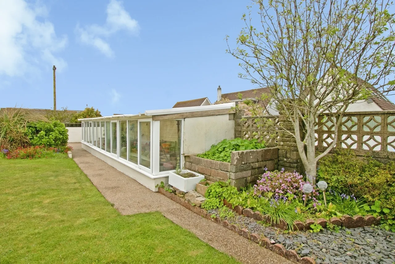 Highfield Road, Mount Hawke, TR4, photo 18