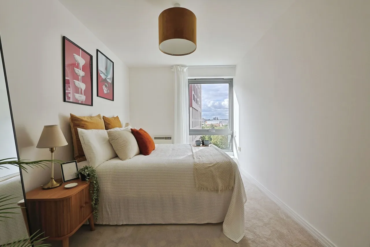 Victoria Road, Acton, W3, photo 15