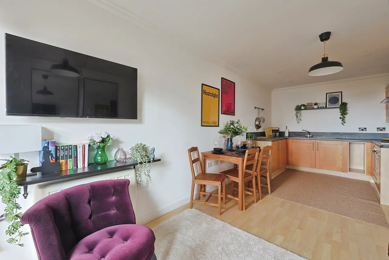 Victoria Road, Acton, W3, photo 7