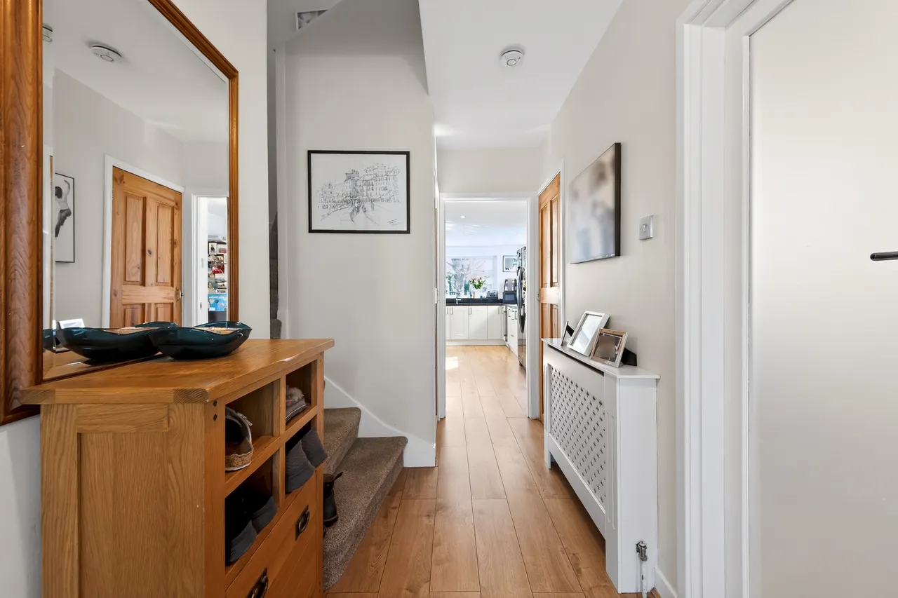 Grangewood, Potters Bar, EN6, photo 13