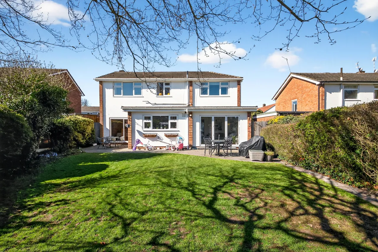 Grangewood, Potters Bar, EN6, photo 28