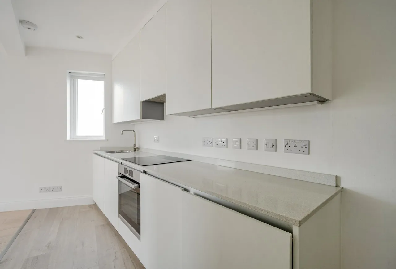 Great Norwood Street, Cheltenham, GL50 2BQ, photo 2