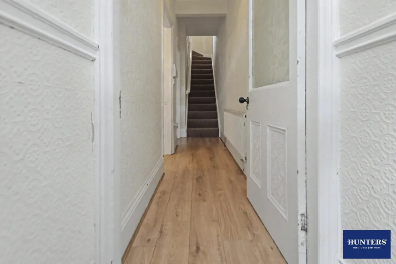 Hall Road Bradford, BD2 2DU, photo 5