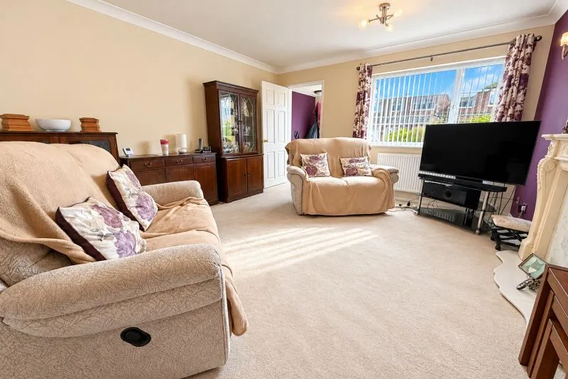 Sherford Close, Stockport, SK7, photo 2