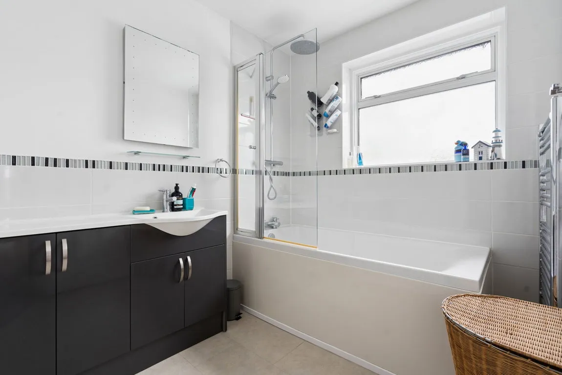 Shepherds Way, Rickmansworth, WD3, photo 15