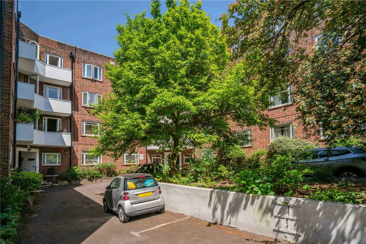 2 bed flat for sale — Kingston Hill, Kingston upon Thames, KT2