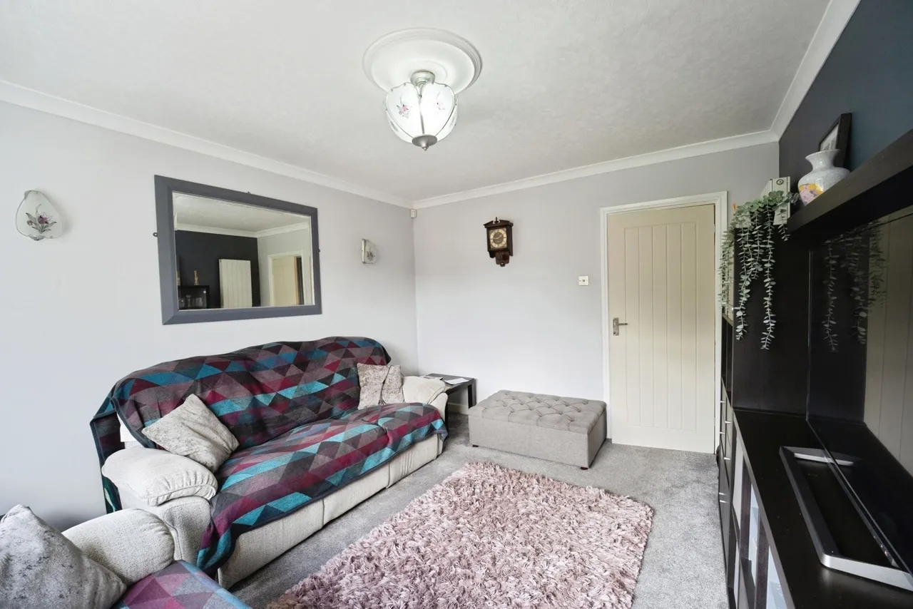 Reevy Road West, Bradford, West Yorkshire, BD6, photo 11