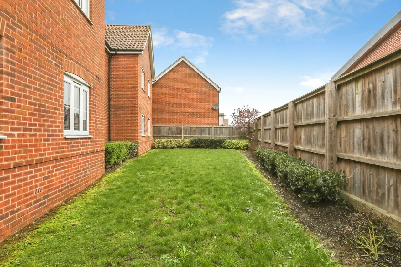 Newbolt Close, Stowmarket, Suffolk, IP14, photo 7