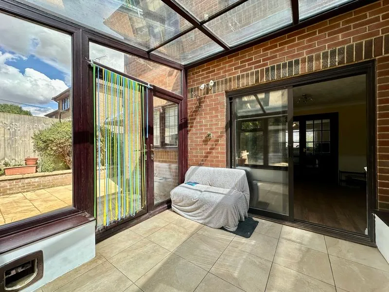 Charndon Close, Luton, LU3, photo 6