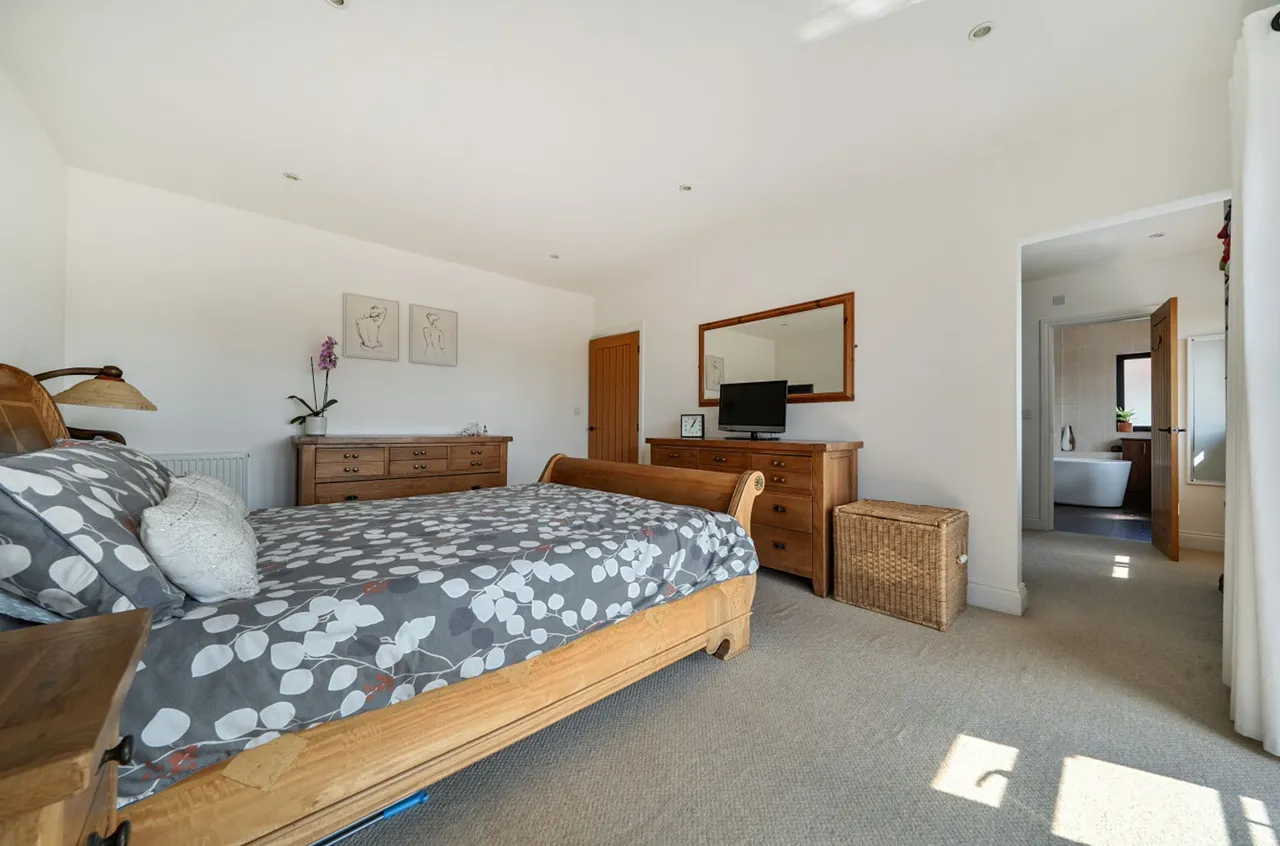 Crossbush Road, Felpham, PO22, photo 18