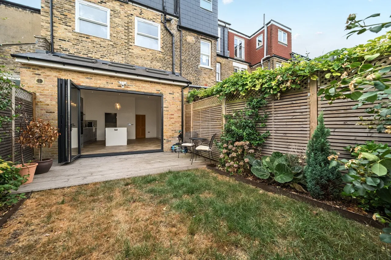 Dunstans Road, SE22, photo 13