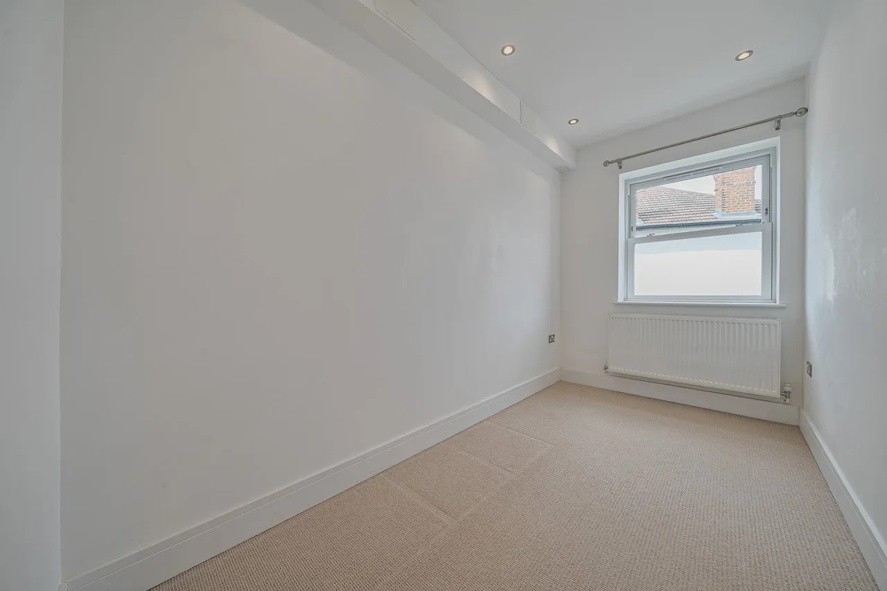 Dunstans Road, SE22, photo 19