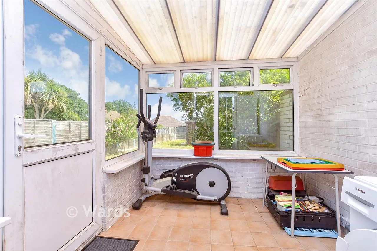 Leyton Avenue, Darland, ME7, photo 6