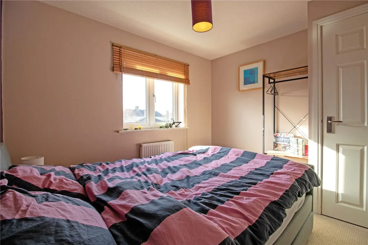 Salisbury Close, Morton, DN21, photo 19