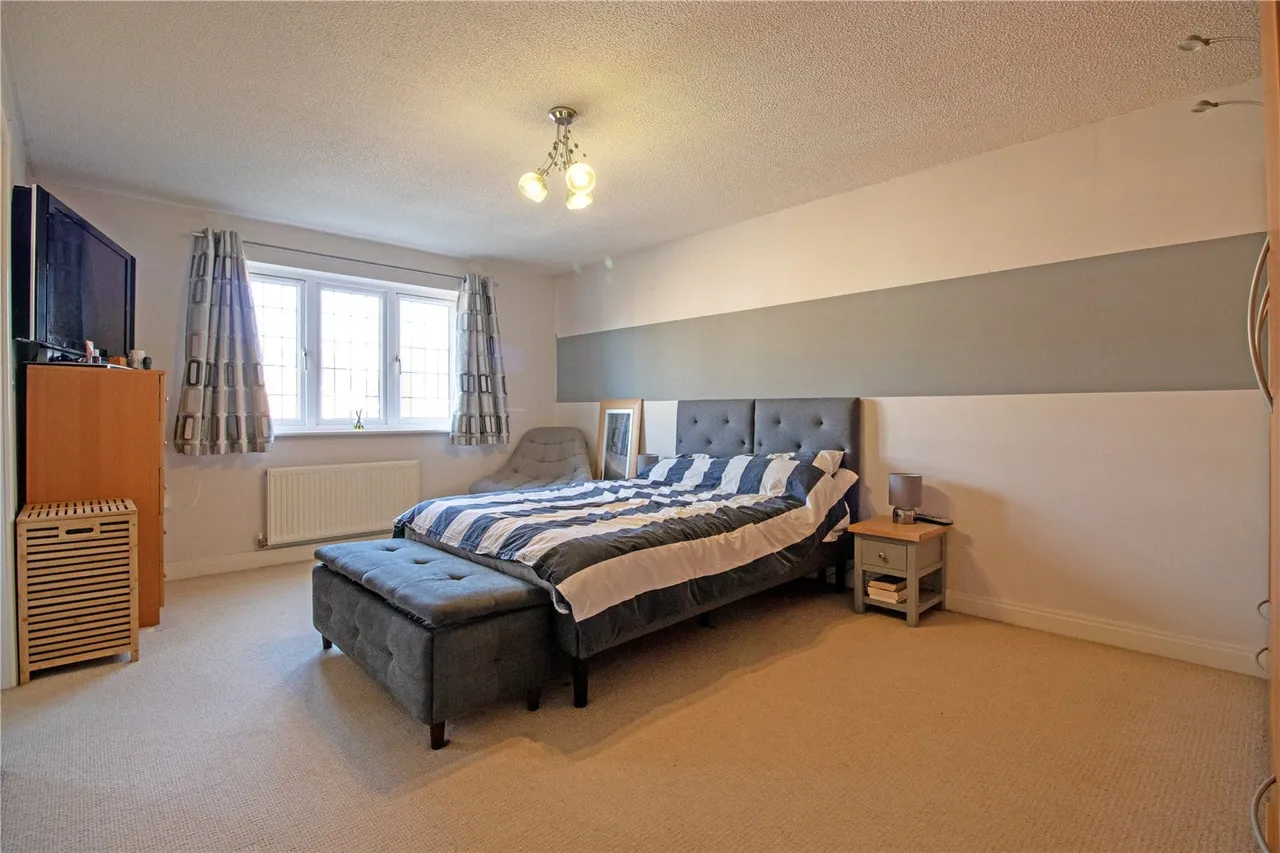Salisbury Close, Morton, DN21, photo 15