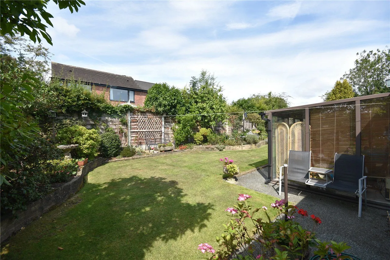 Farnham Croft, Leeds, LS14, photo 16