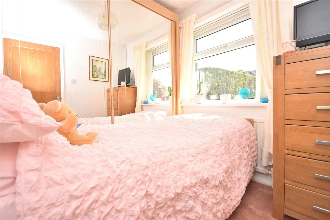 Farnham Croft, Leeds, LS14, photo 9