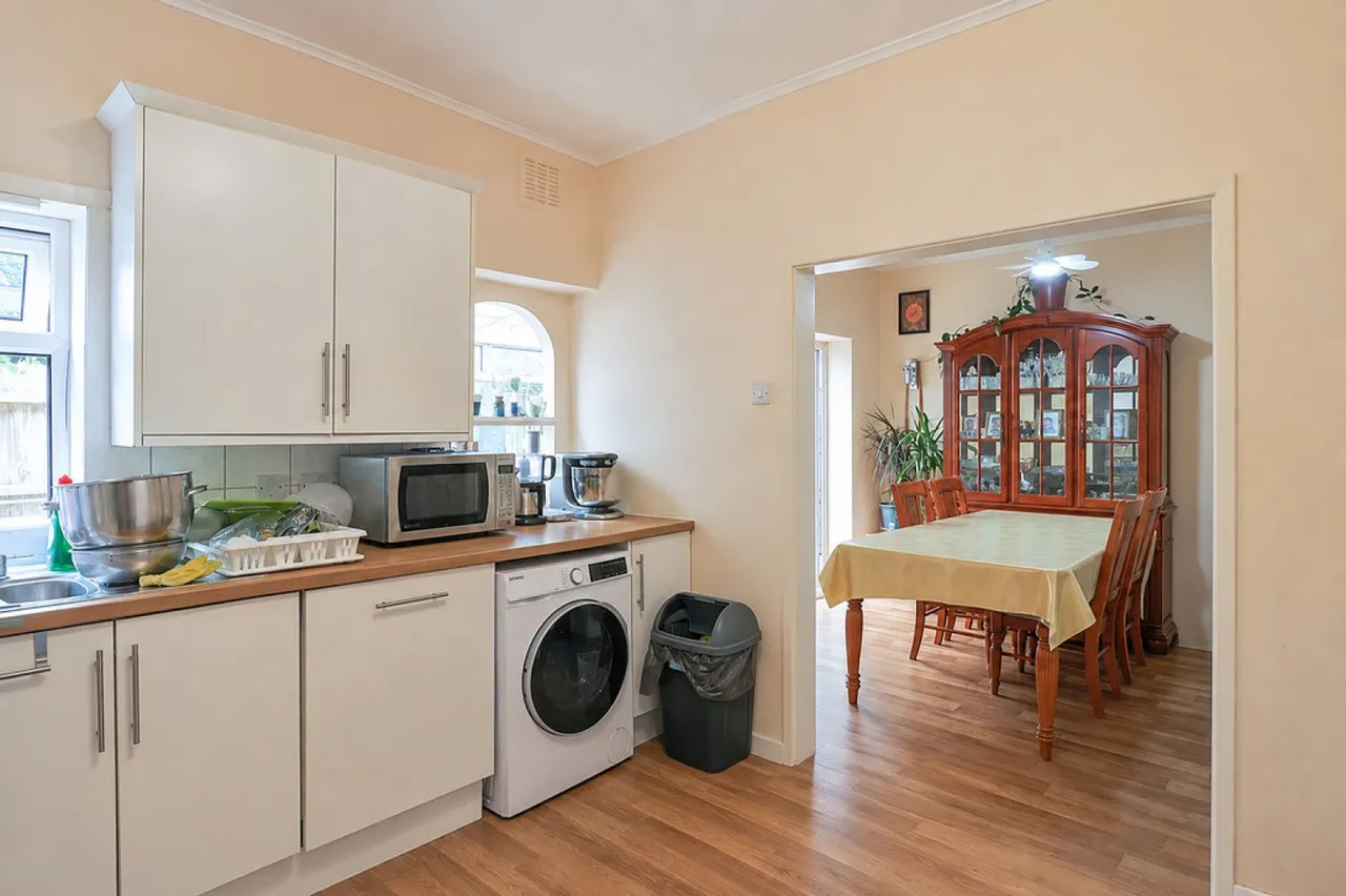 Charminster Road, Bournemouth, photo 2