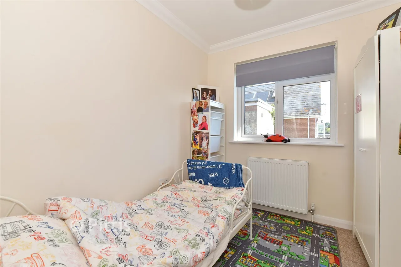 New Road, Brading, PO36, photo 10
