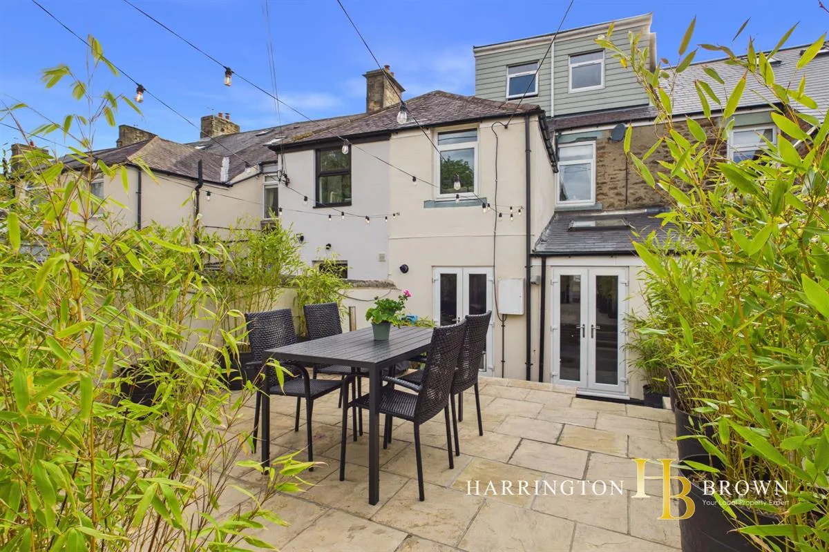 Benfieldside Road, Shotley Bridge, photo 12
