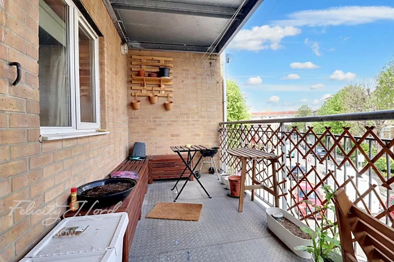 Belton Way, E3, photo 18