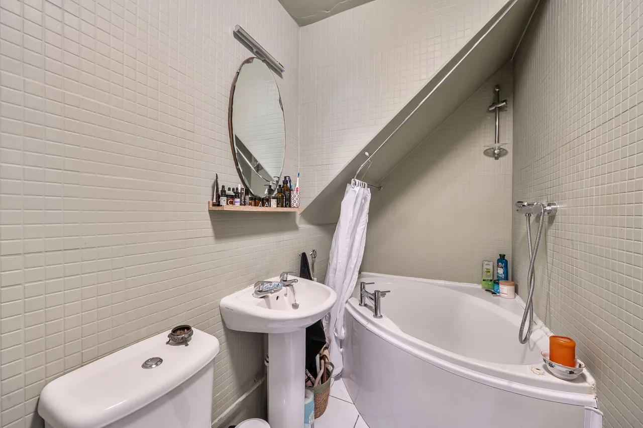 Paul Street, Frome, BA11, photo 13
