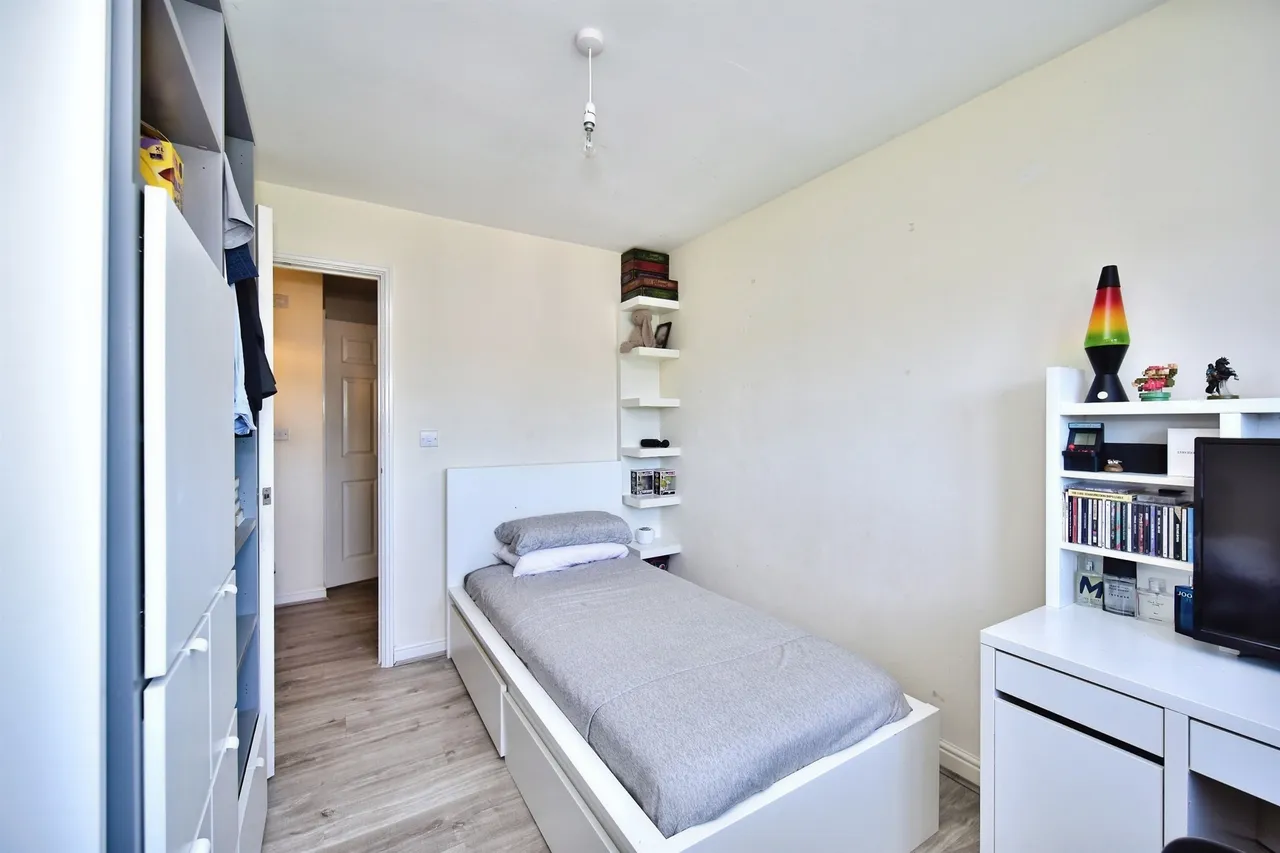 Melrose Close, Maidstone, ME15, photo 9