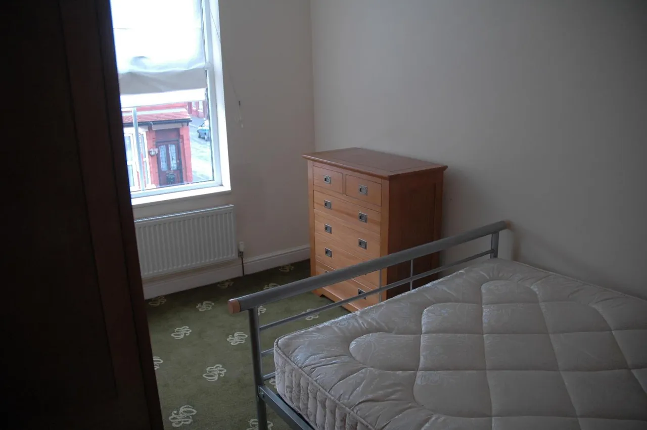 Parkfield Street, Manchester, M14, photo 13