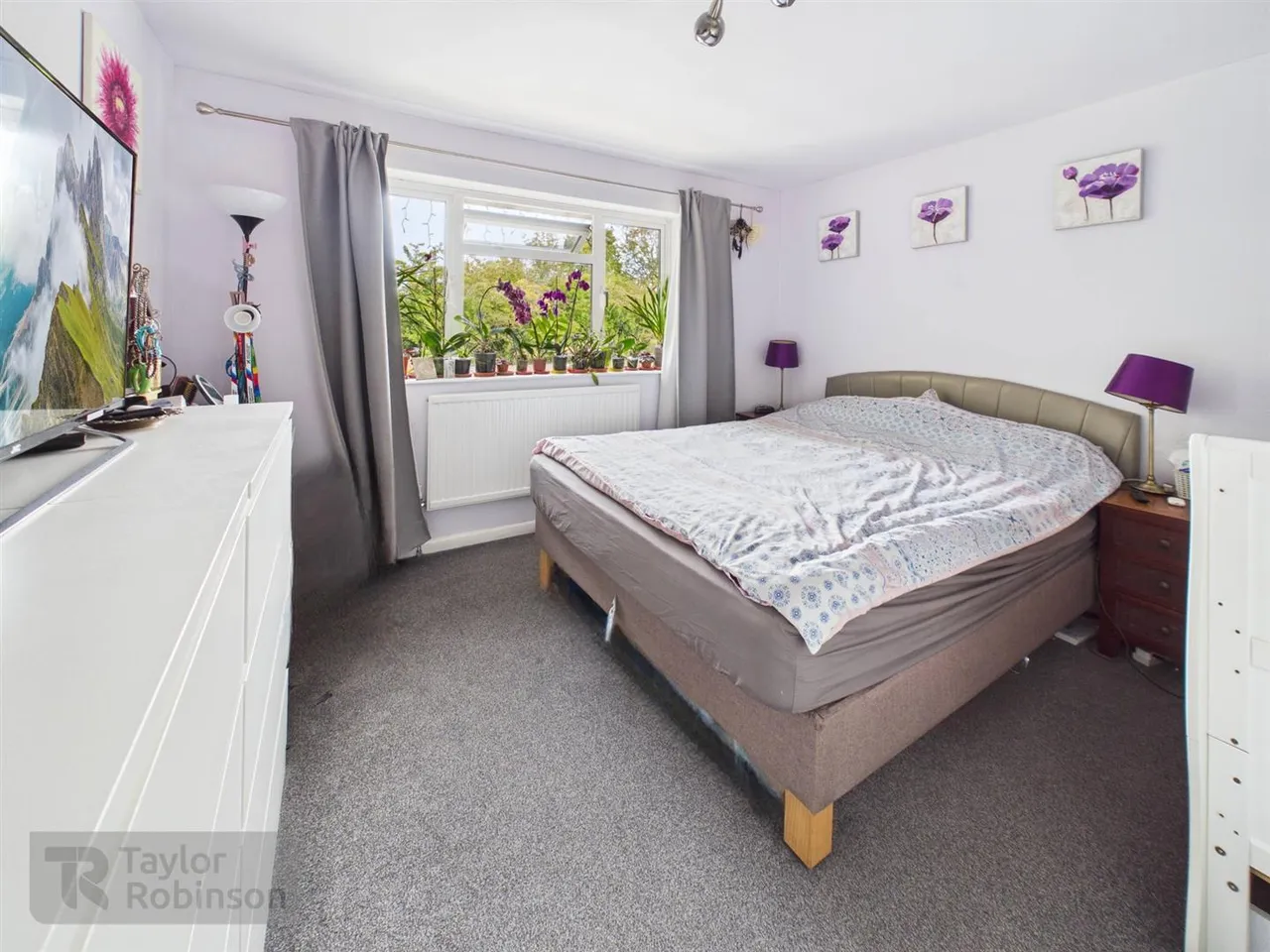 Furzefield, West Green, RH11, photo 11