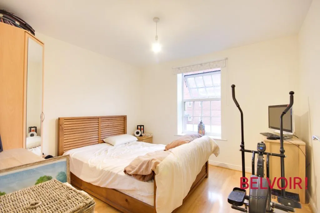 Harescombe Drive, Wotton, Gloucester, GL1, photo 4