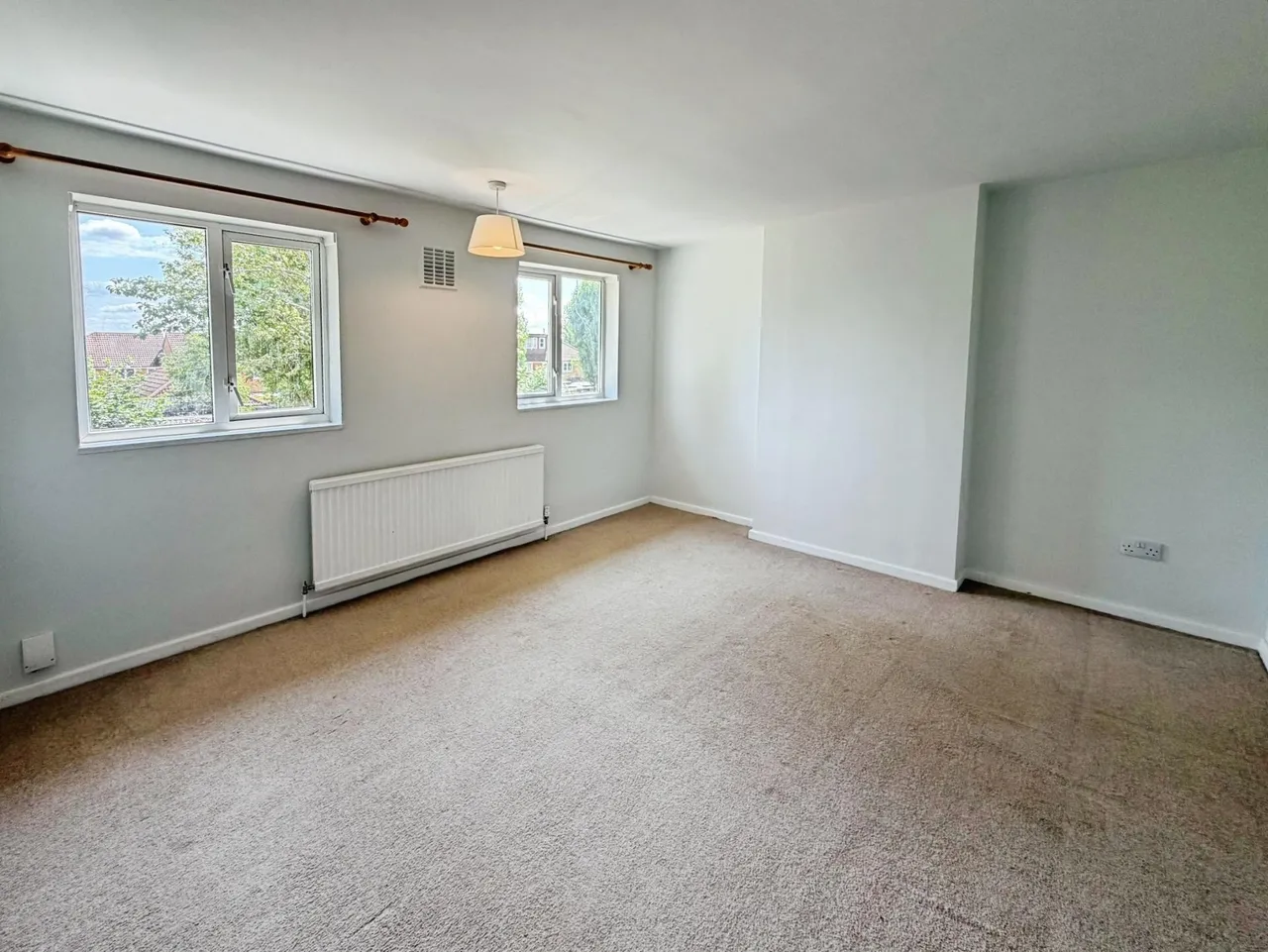 Whitethorn, Welwyn Garden City, AL7, photo 9