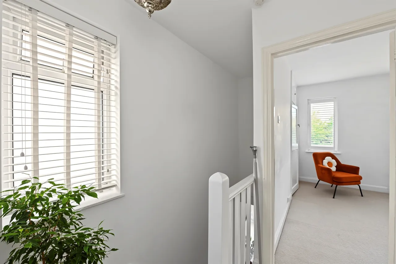 Green End Street, Aston Clinton, HP22, photo 12
