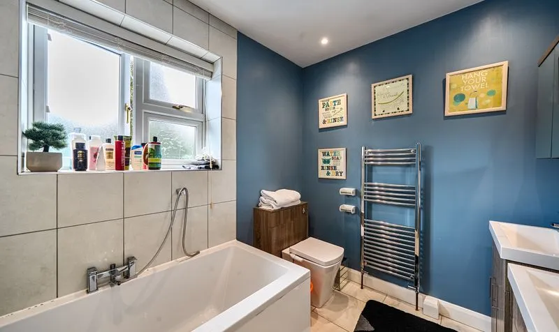 Golf Side, Cheam, SM2, photo 18