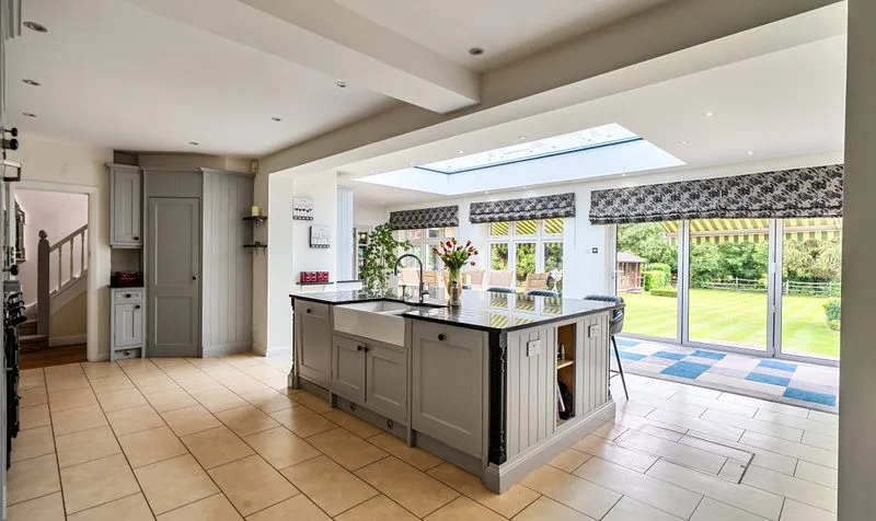 Golf Side, Cheam, SM2, photo 20