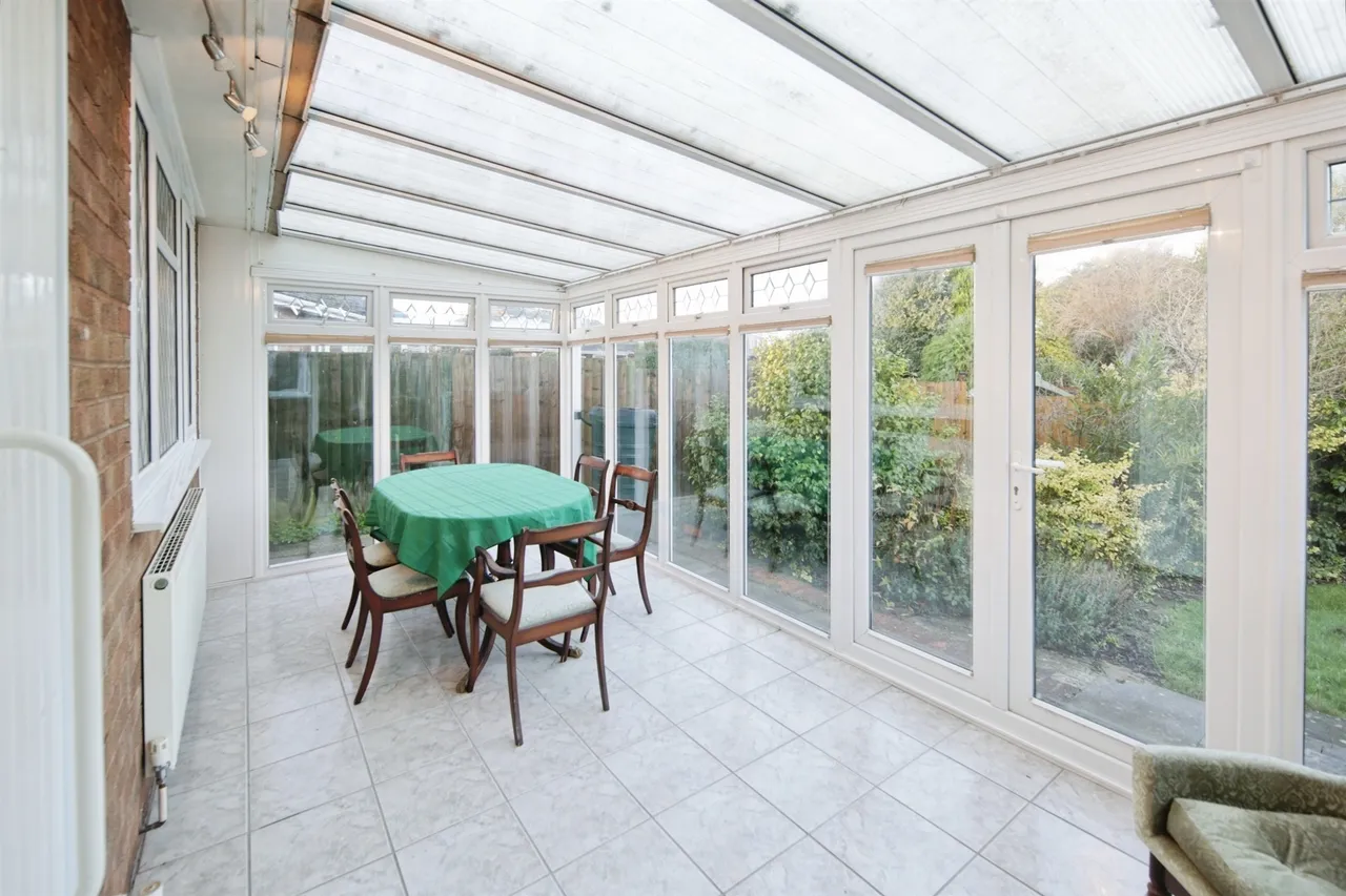 Blythe Avenue, Balsall Common, CV7, photo 4