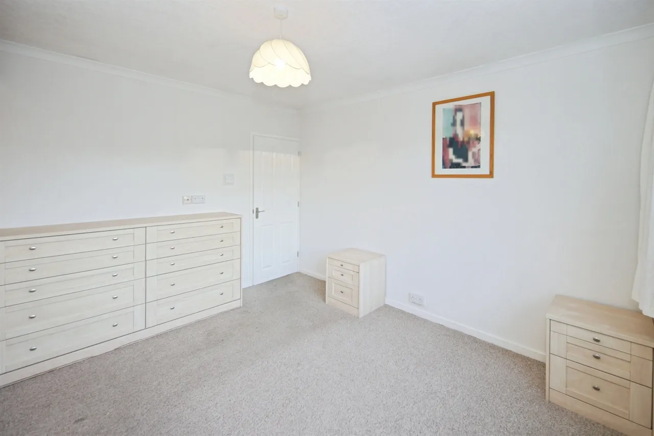 Blythe Avenue, Balsall Common, CV7, photo 10
