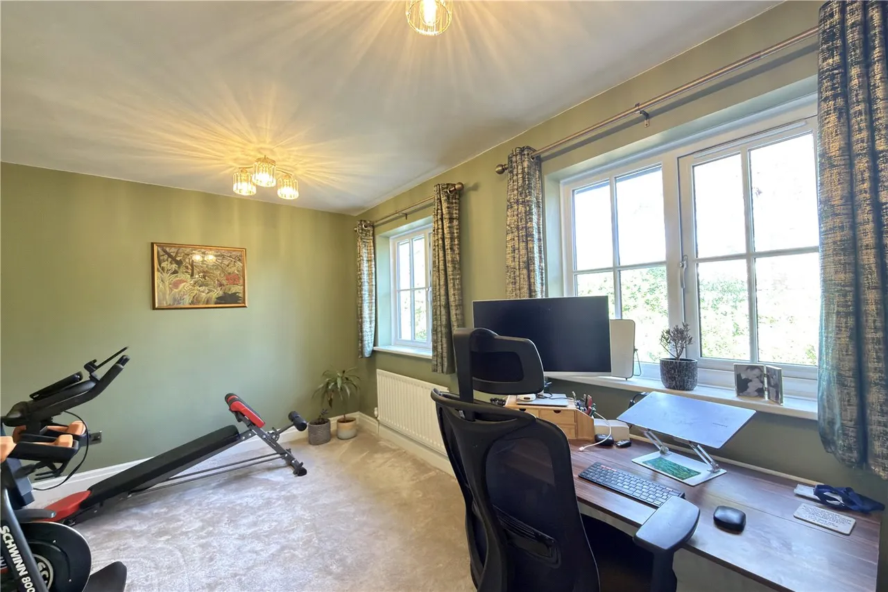Old Town Close, Beaconsfield, Buckinghamshire, HP9, photo 12