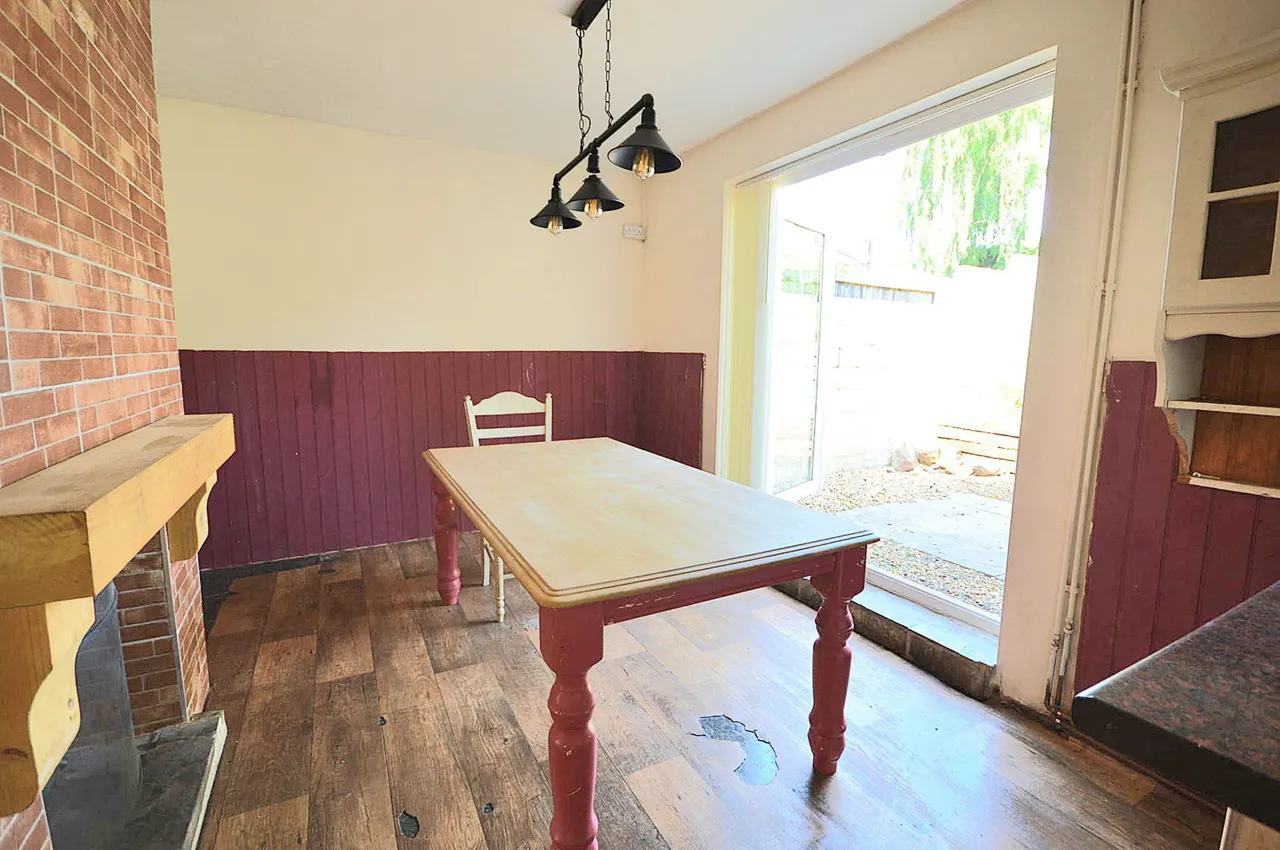 Heol Y Berllan, Crynant, SA10, photo 14