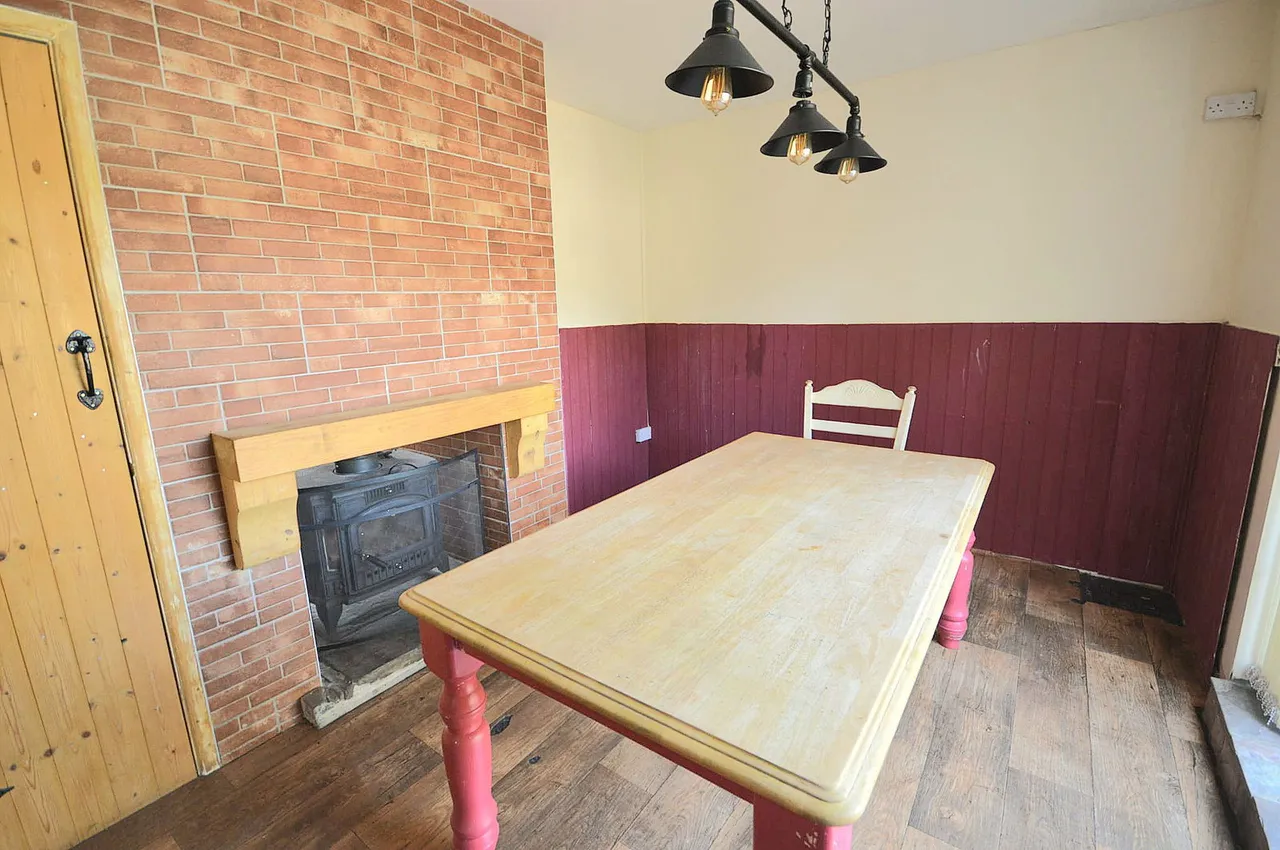Heol Y Berllan, Crynant, SA10, photo 11