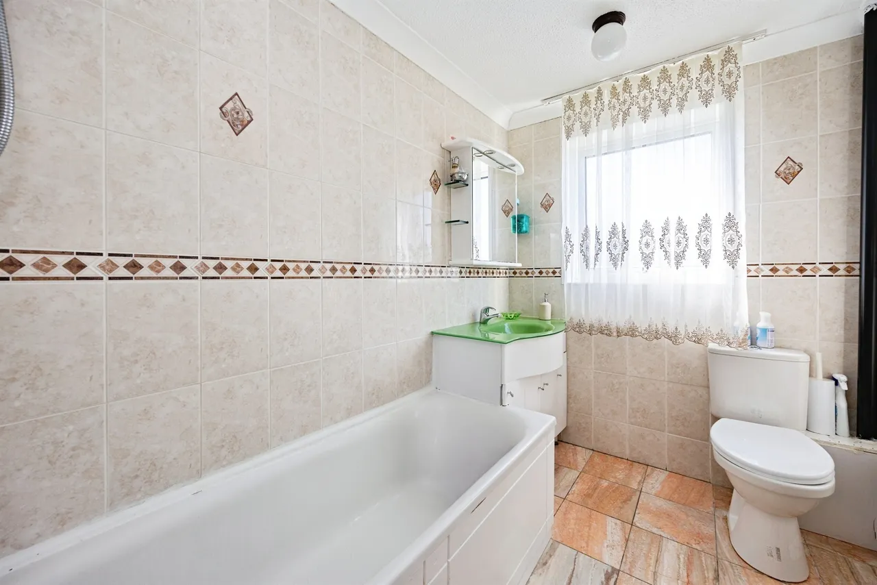 Firs Lane, Folkestone, CT19, photo 16