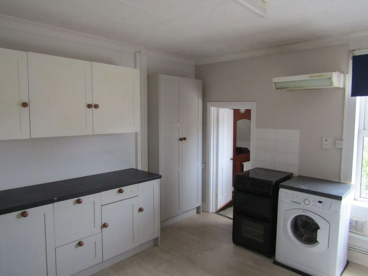 Priory Road, Old Felixstowe, Felixstowe, Suffolk, IP11 7NE, photo 3