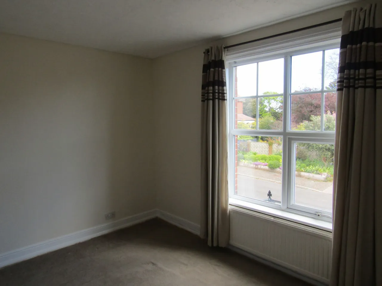 Priory Road, Old Felixstowe, Felixstowe, Suffolk, IP11 7NE, photo 6