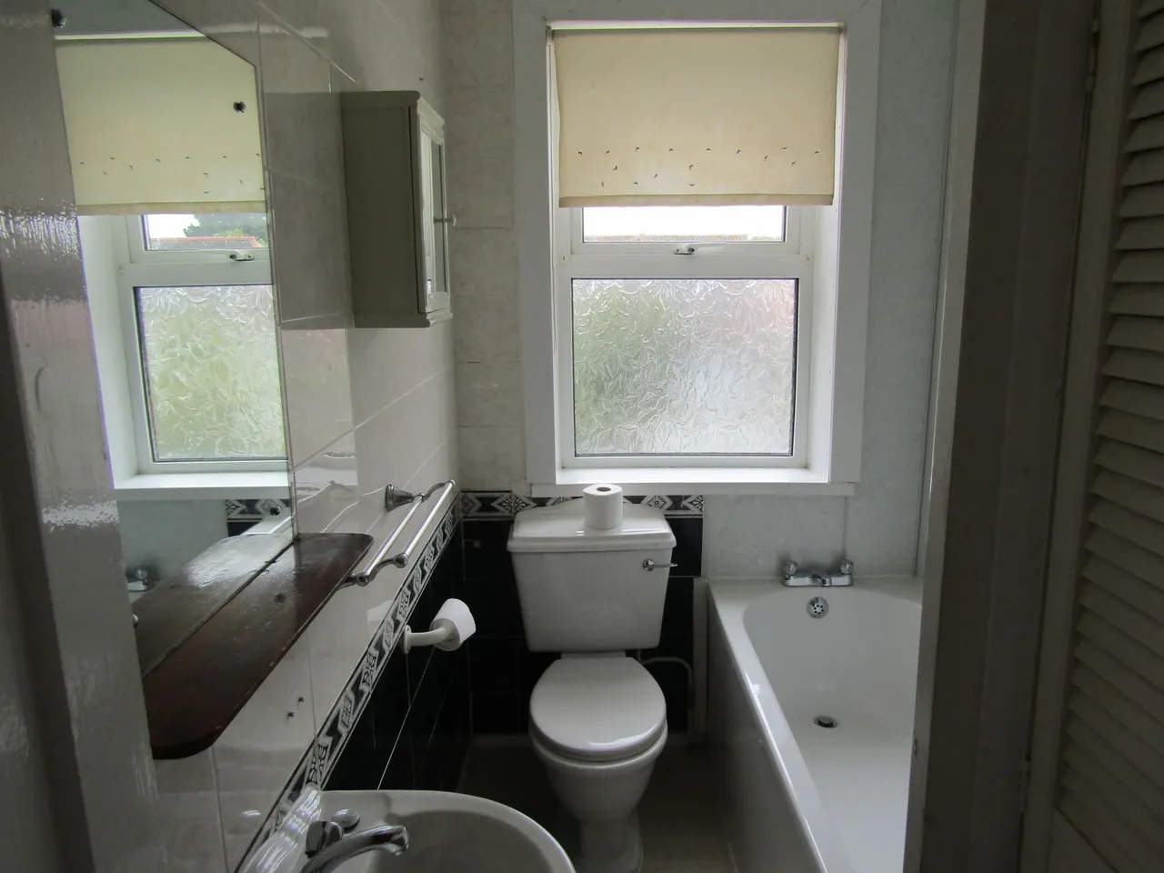 Priory Road, Old Felixstowe, Felixstowe, Suffolk, IP11 7NE, photo 9