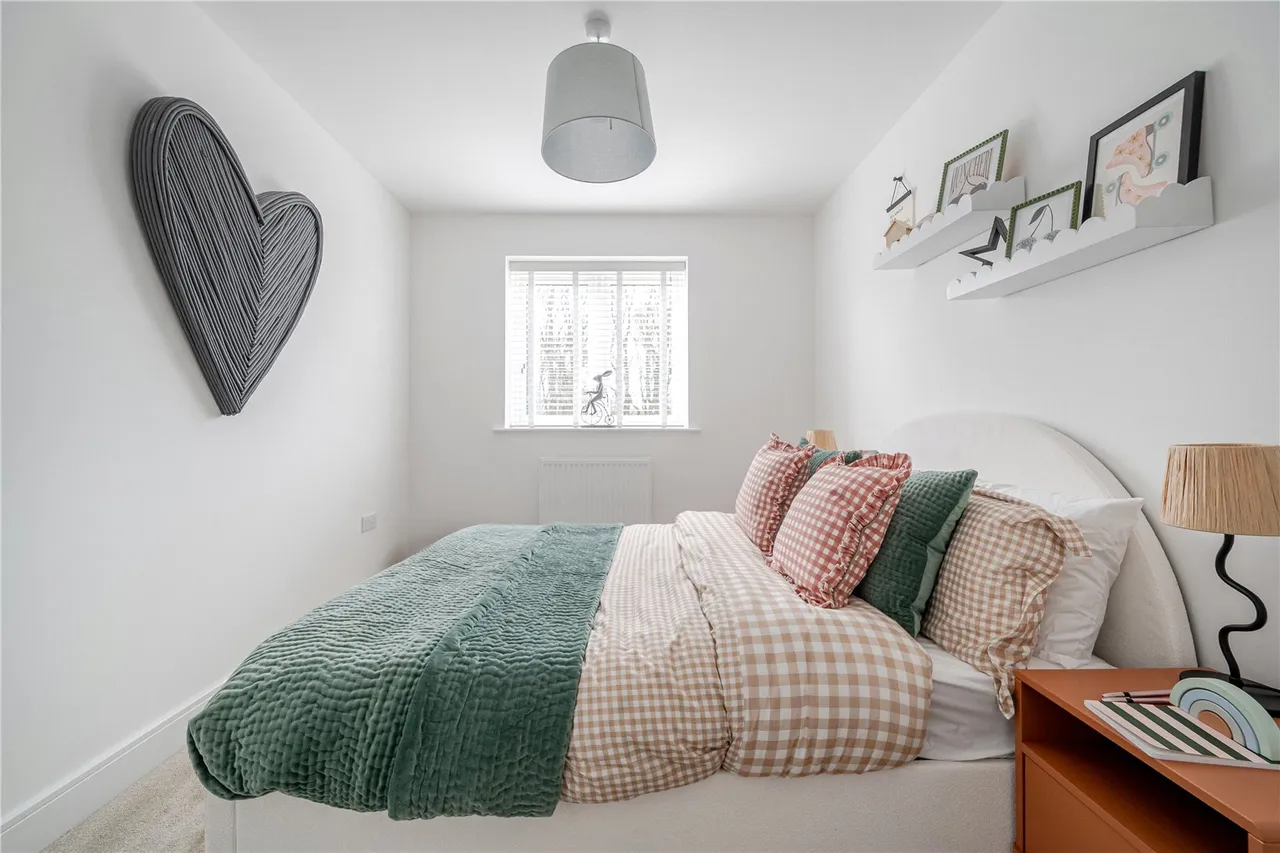 Amersham Road, HP15, photo 7